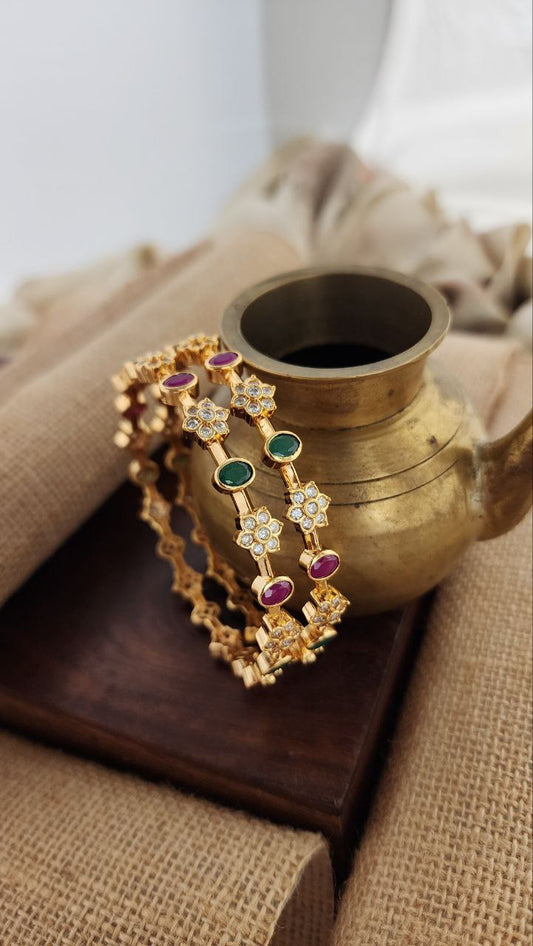 Sparkling Kemp Bangles Pair (Gk2941)