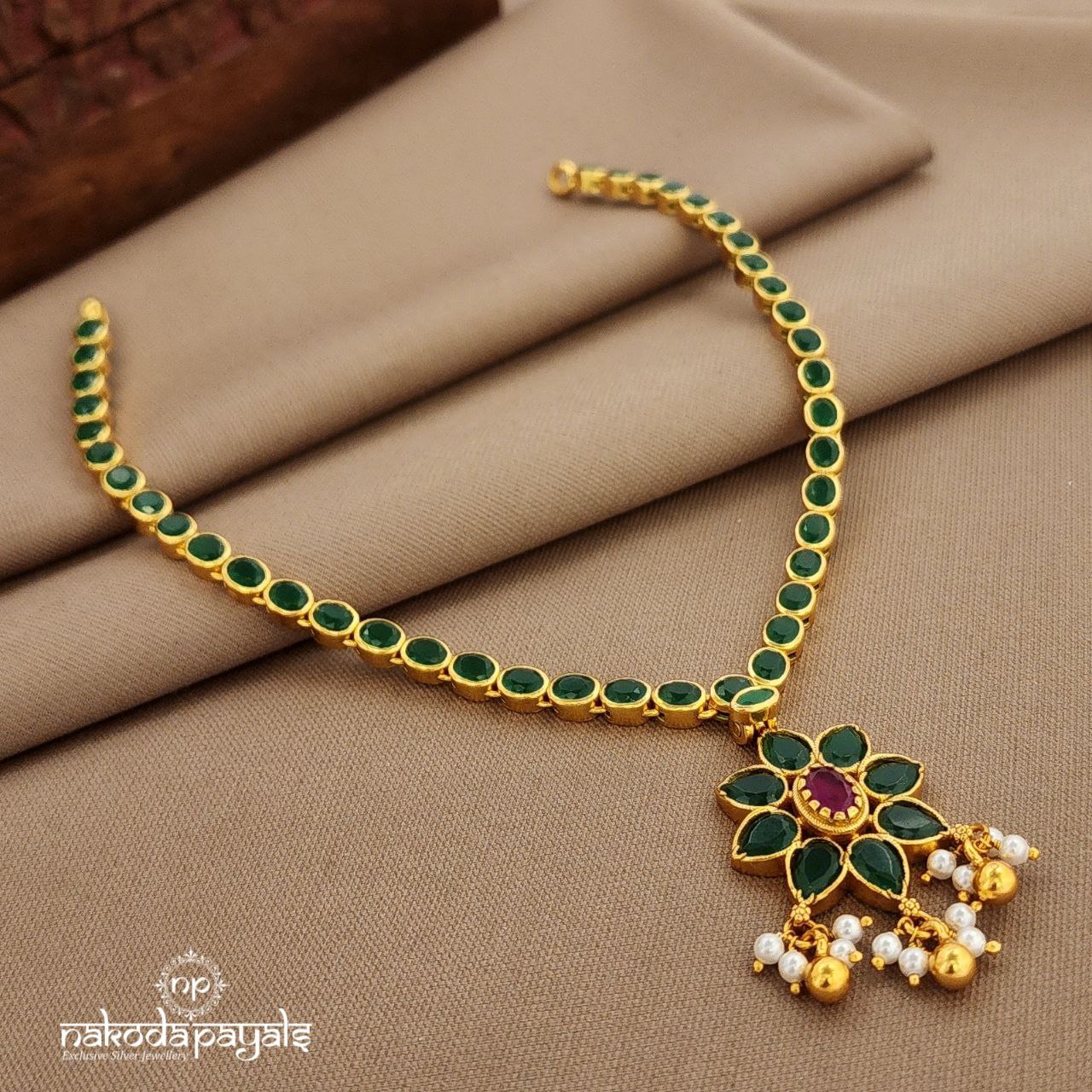 Green Neckpiece (Gn9827)