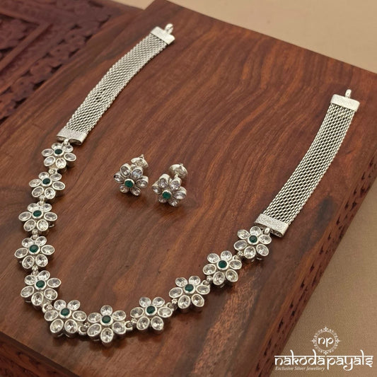 Elegant Floral Neckpiece With Earrings (N12040)