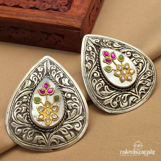 Prodigious Pearl Kundan Studs (C3988)