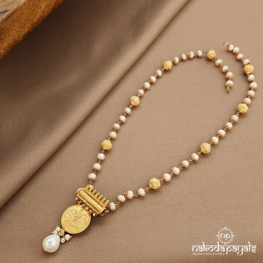 Temple Lakshmi Pearled Neckpiece  (Gn9468)
