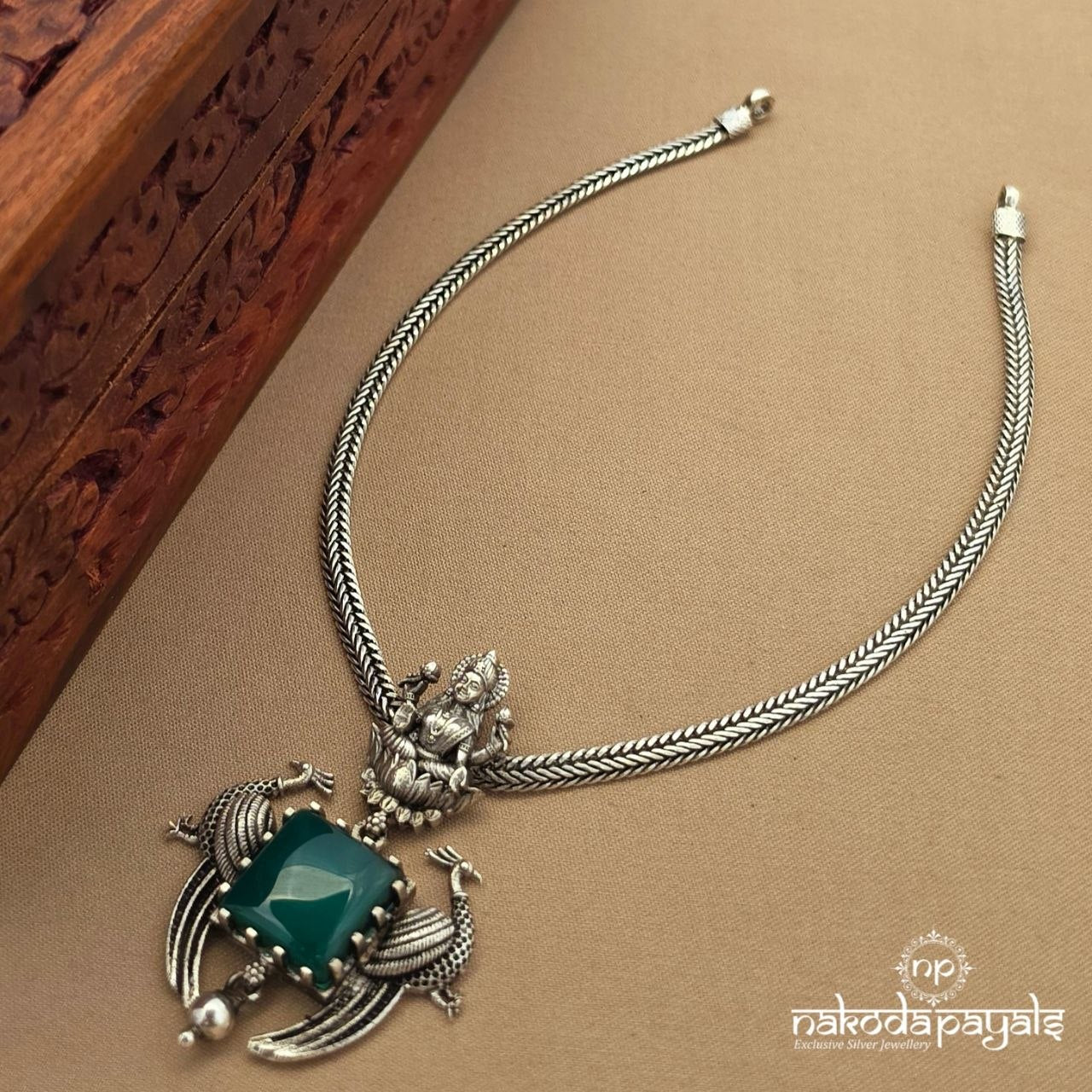 Lakshmi Green Squarish Neckpiece (N12075)
