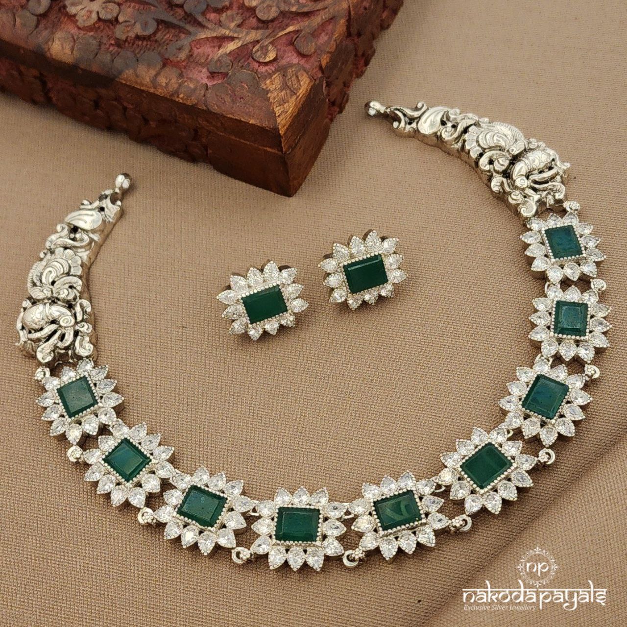 Rectangular Neckpiece With Earrings (N11307)