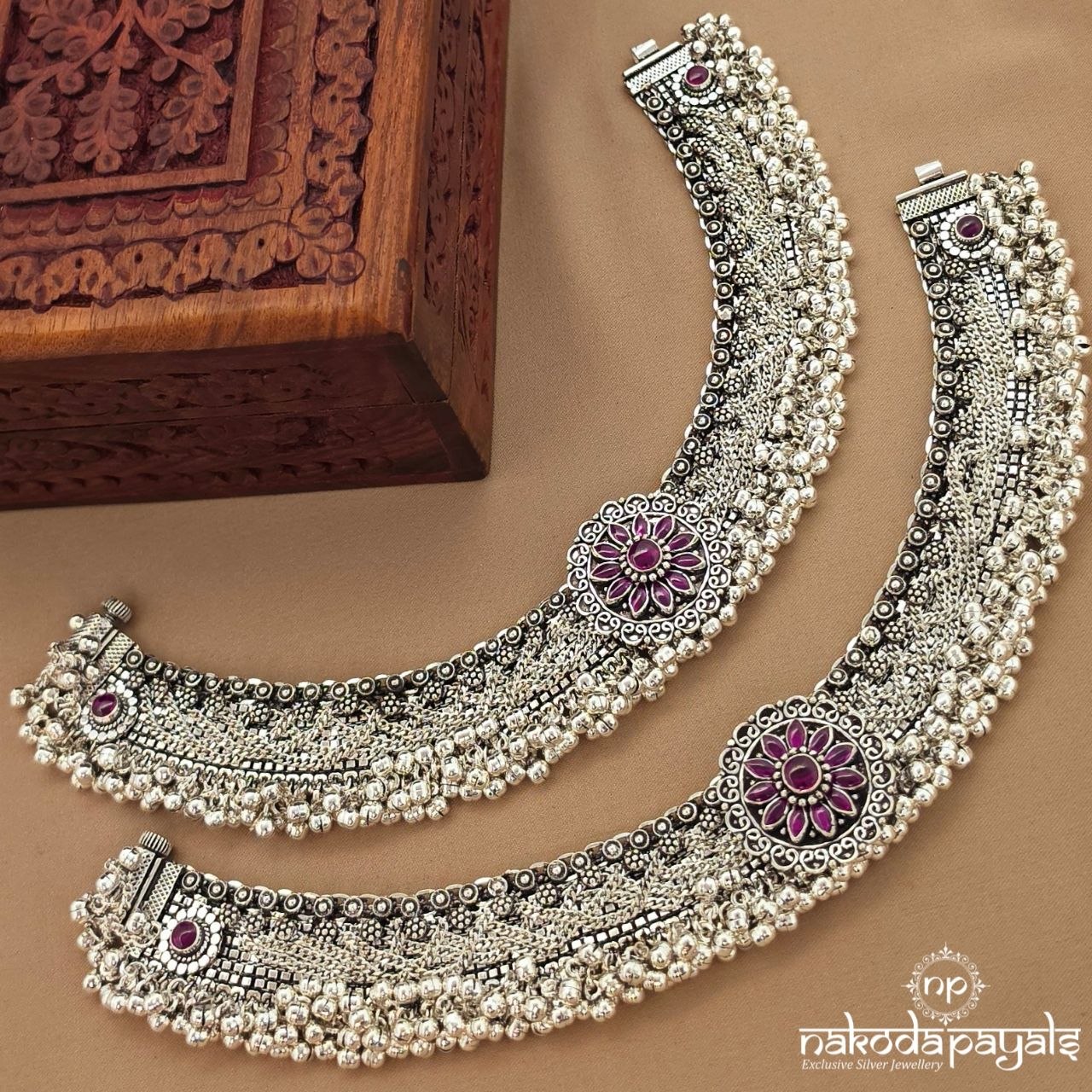 Elegant Floral Anklets (A7062)