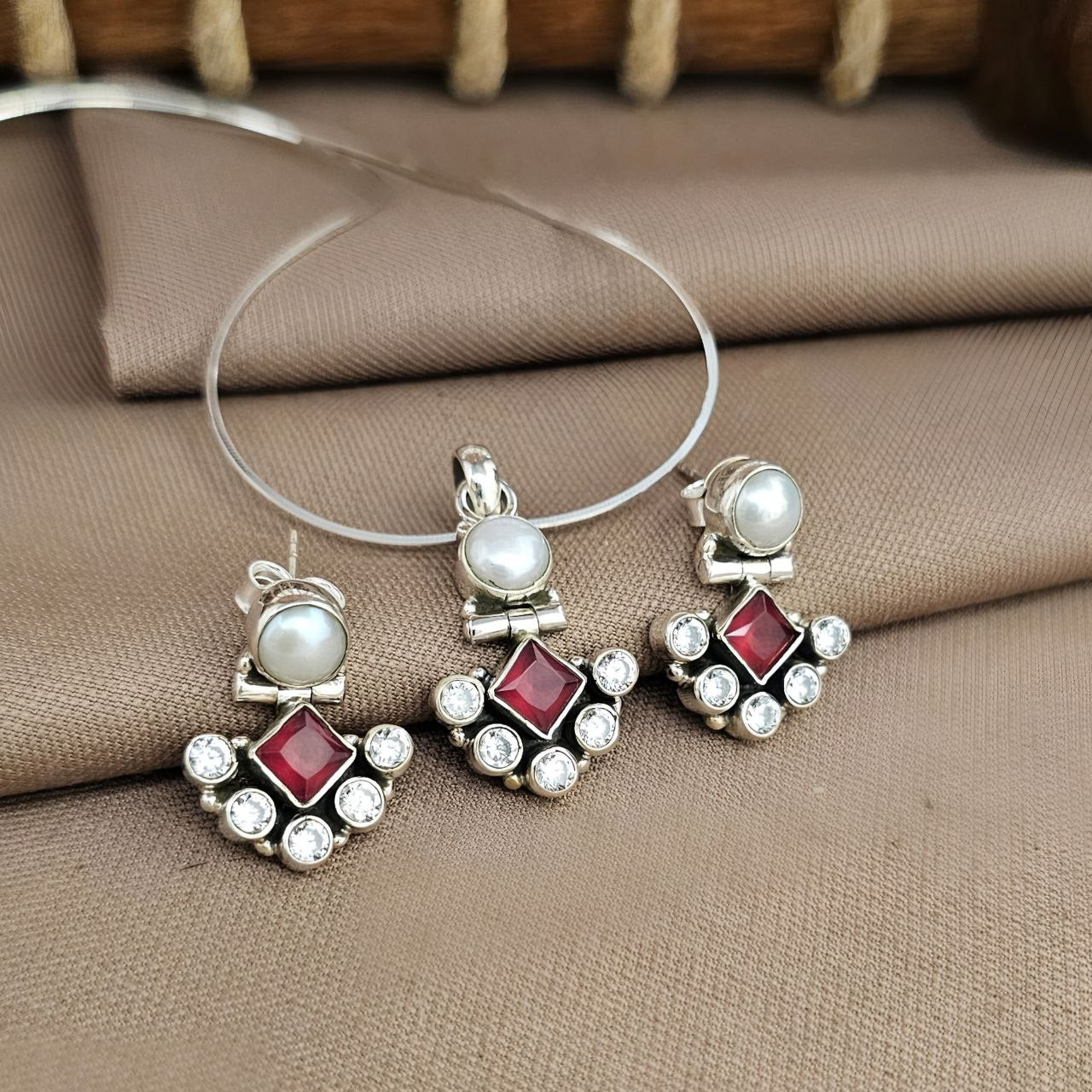 Pink Pendant Set (N11537)