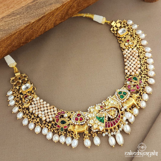 Unique Peacock Pearled Neckpiece (Gn9401)