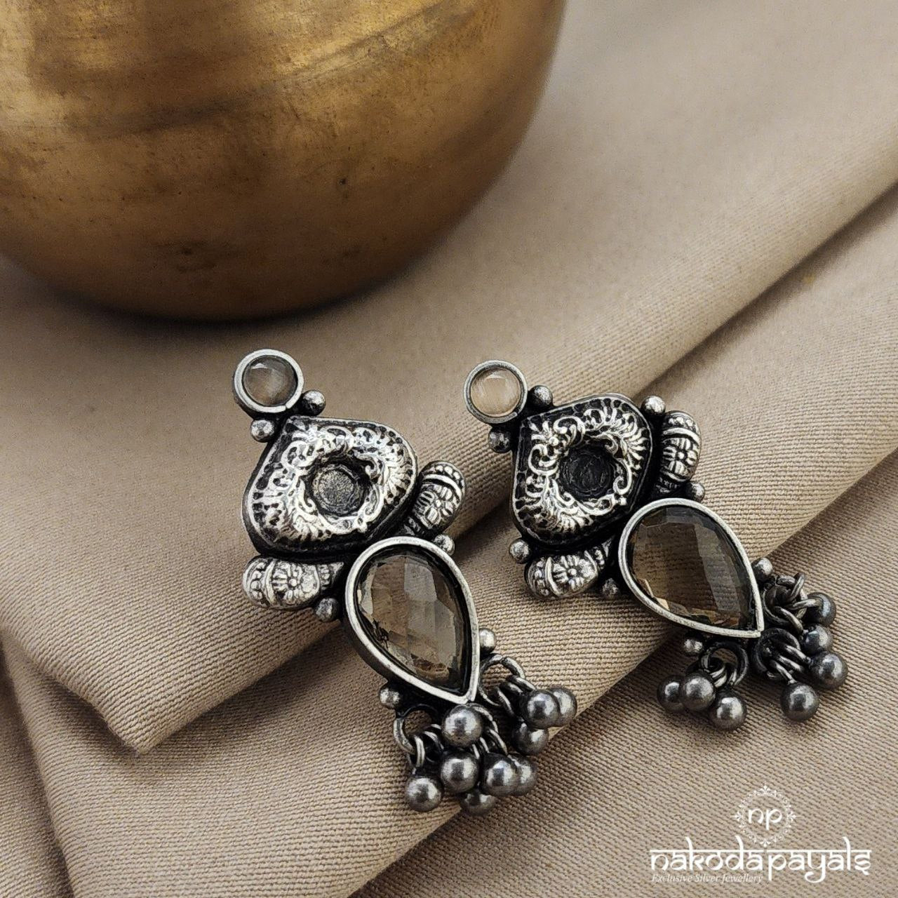 Tribal Yellow Studs (S3492)