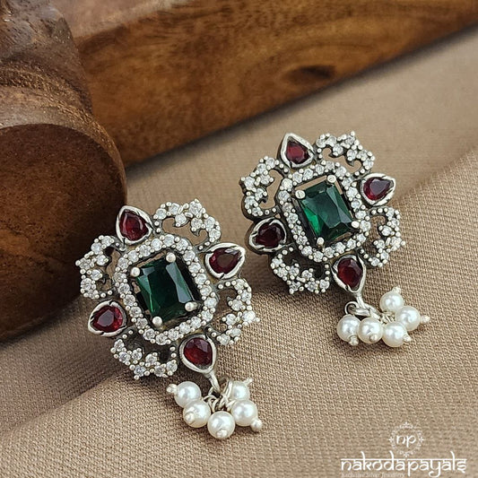 Kemp Pearl Drop Studs  (S3618a)