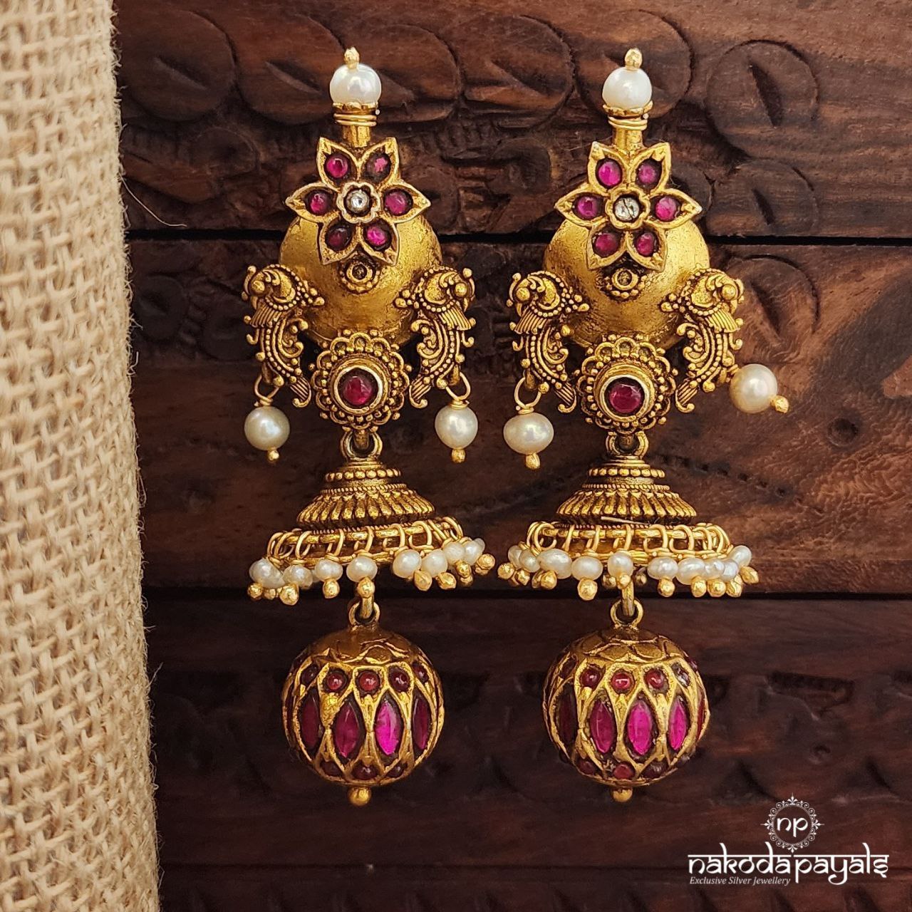 Peacock Pearled Earrings (Ge9928)