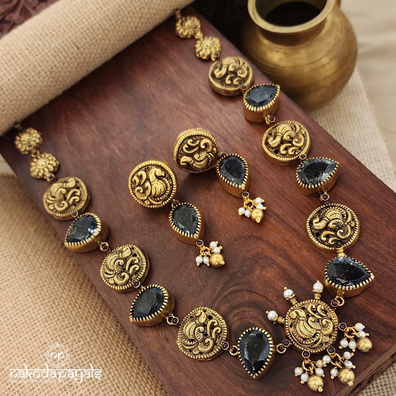 Peacock Drop Neckpiece With Earrings (Gn8993)