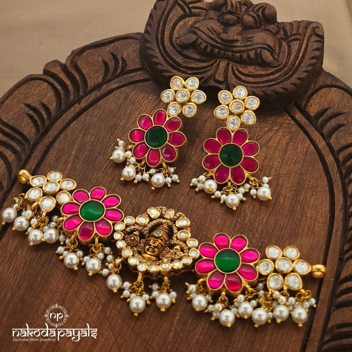 Venkateshwara Kundan Choker With Earrings  (Gn11020)