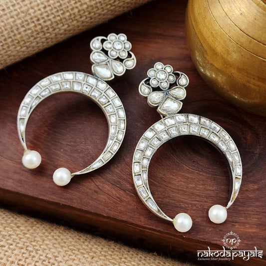 White Floral Earrings (C3229)