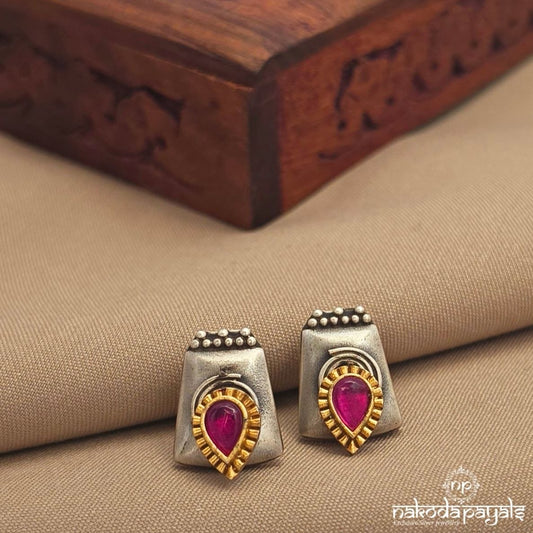 Cutsy Dual Tone Studs (S4121)