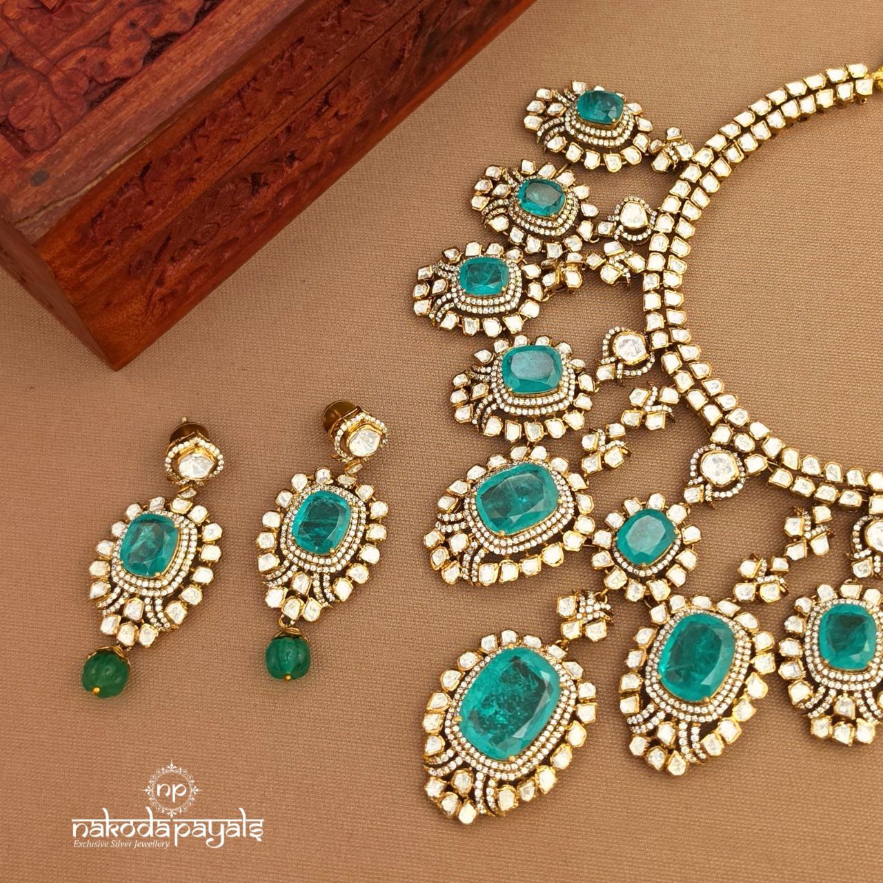 Glorious Green Neckpiece With Earrings (Gn10041)