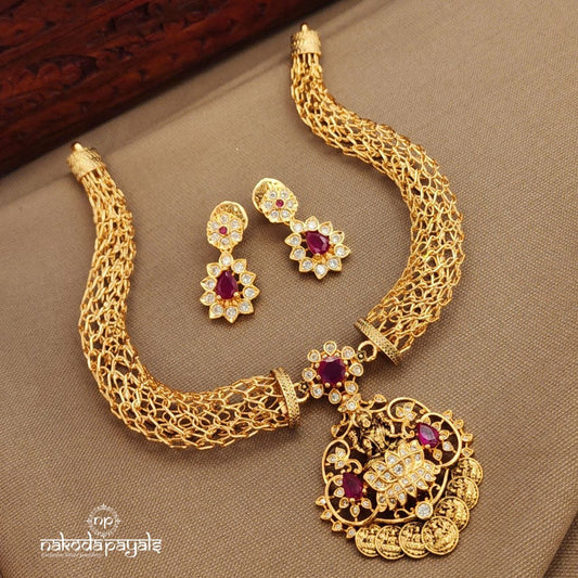 Unique Netted Neckpiece With Earrings (Gn9985)