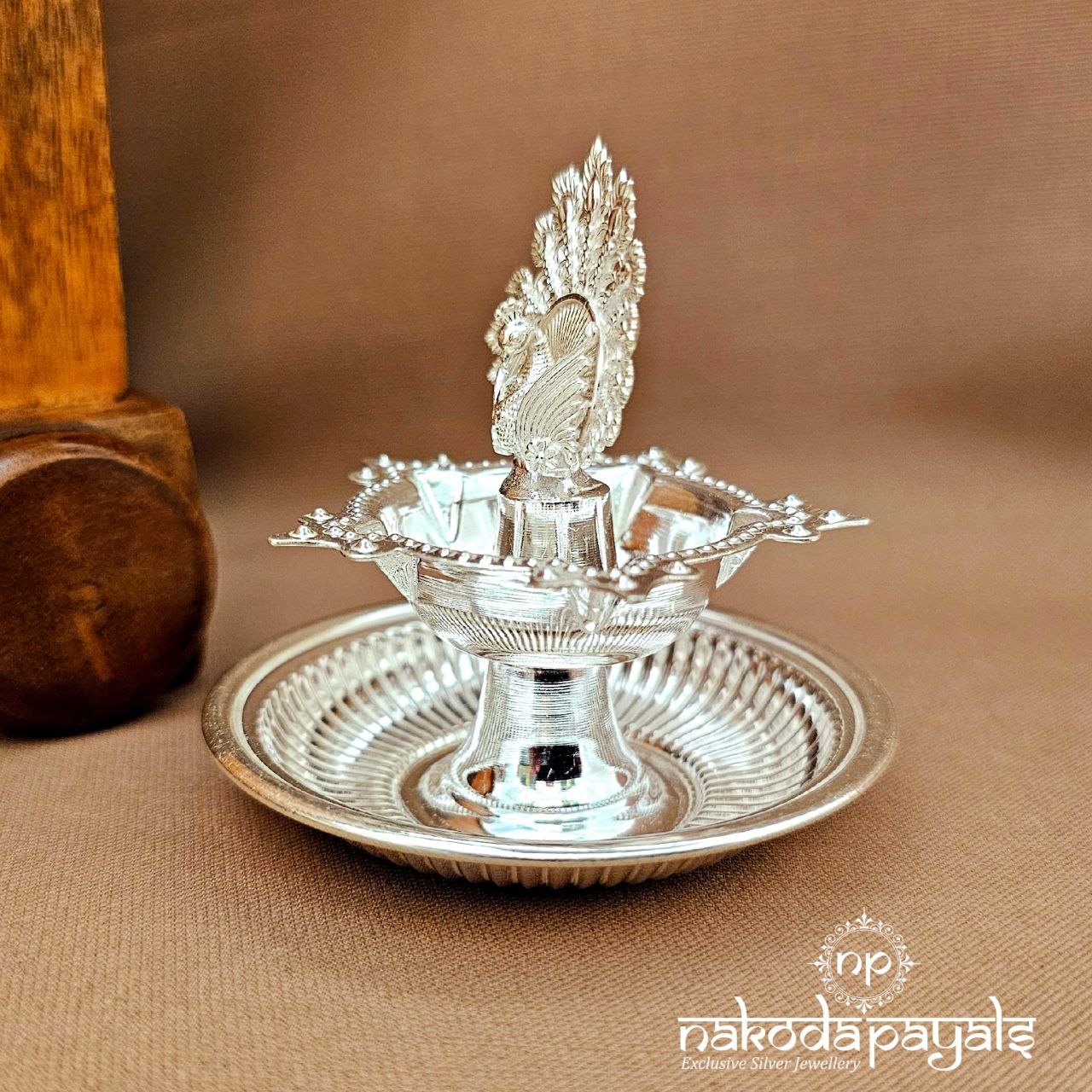 Amazing Single Peacock Deepam (Aa2372-78)