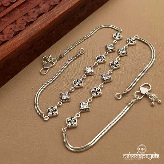 Stunning Squarish Anklet (A6926)