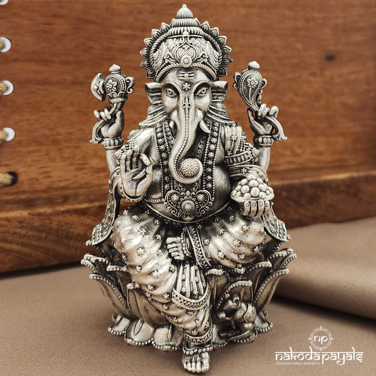 Oxidised  Ganesha Idol (Aa2028-34)
