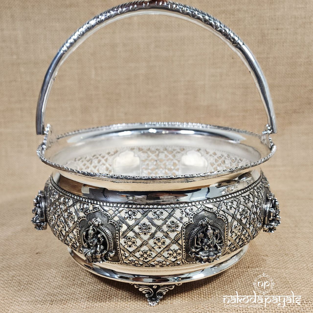 Blessing 3D Lakshmi Basket (Aa1541)