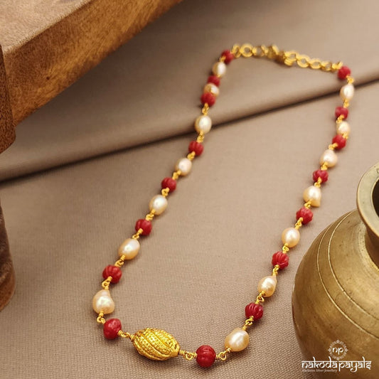 Coral & Pearled Neckpiece (Gn9554)