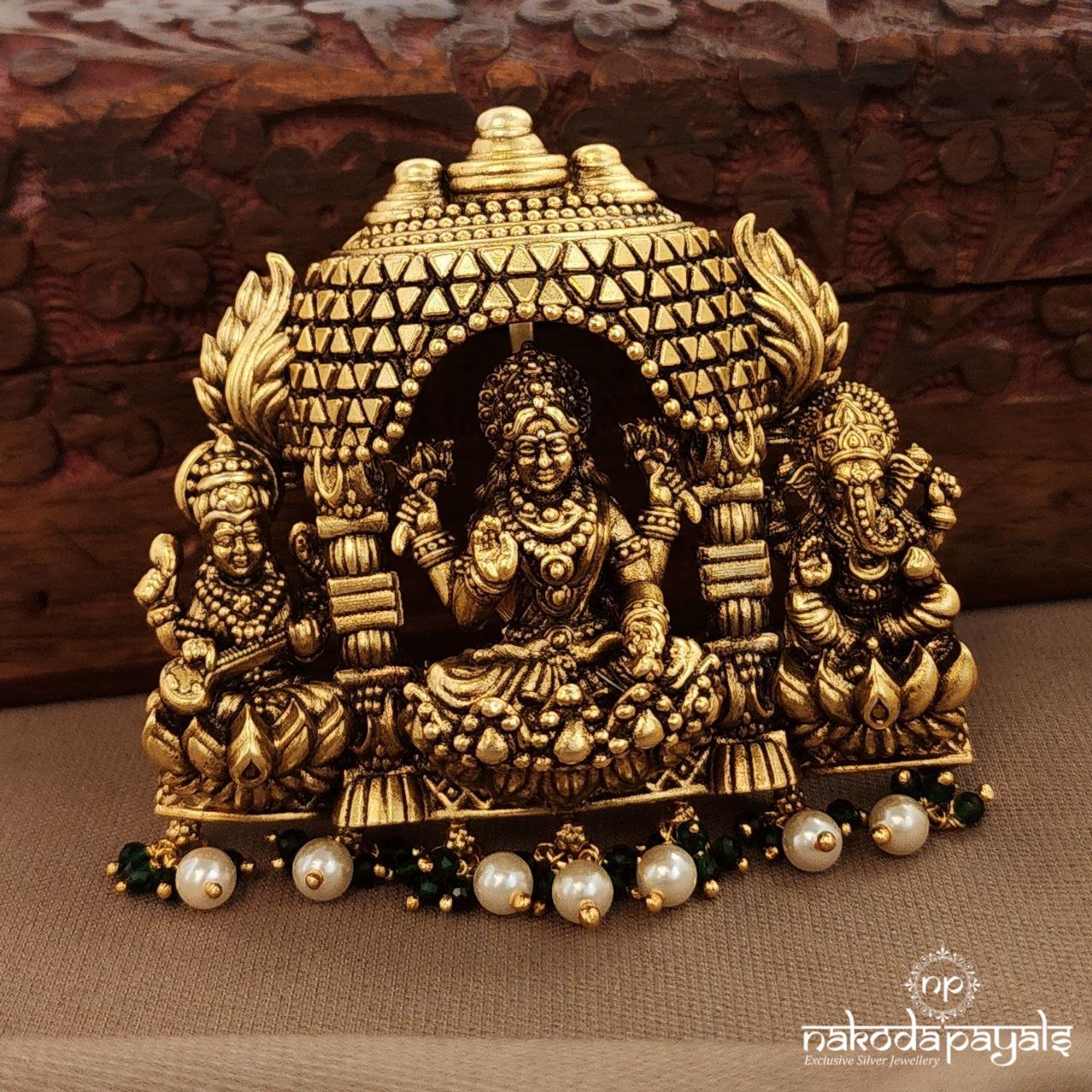 Temple Lakshmi Pendant (Gp2137)