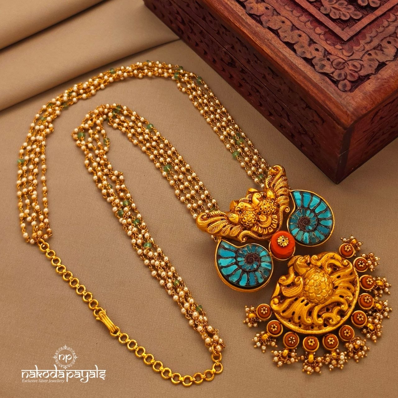 Peacock Pearled Neckpiece  (Gn10153)