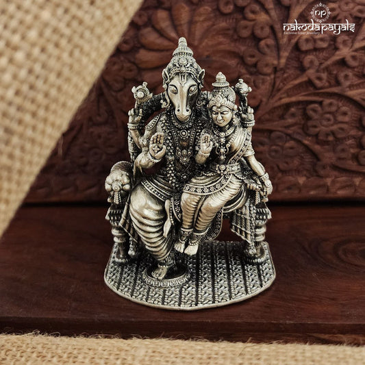 Varahalakshmi Idol (Aa1745-46)