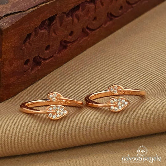 Rose Gold Leafy Toerings (T4814)