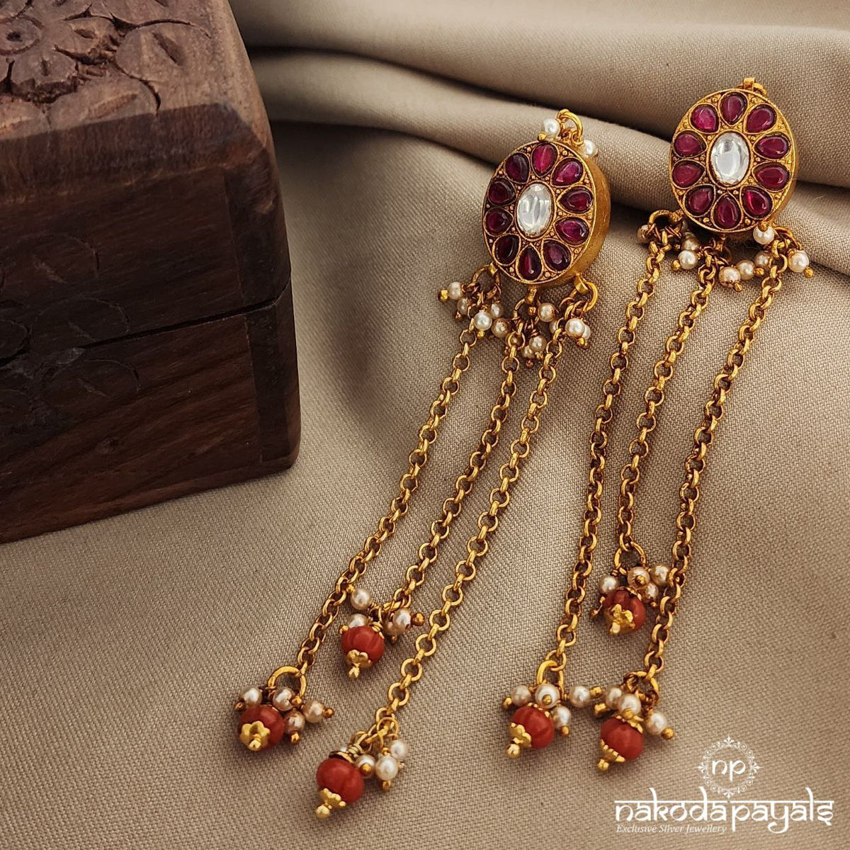 Kundan Red Coral Drop Earrings (Ge8767)
