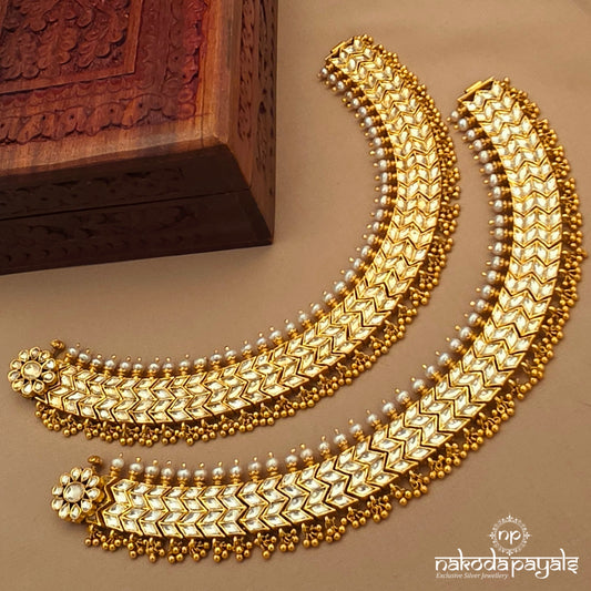 Exclusive White Kundan Anklets (A7011)