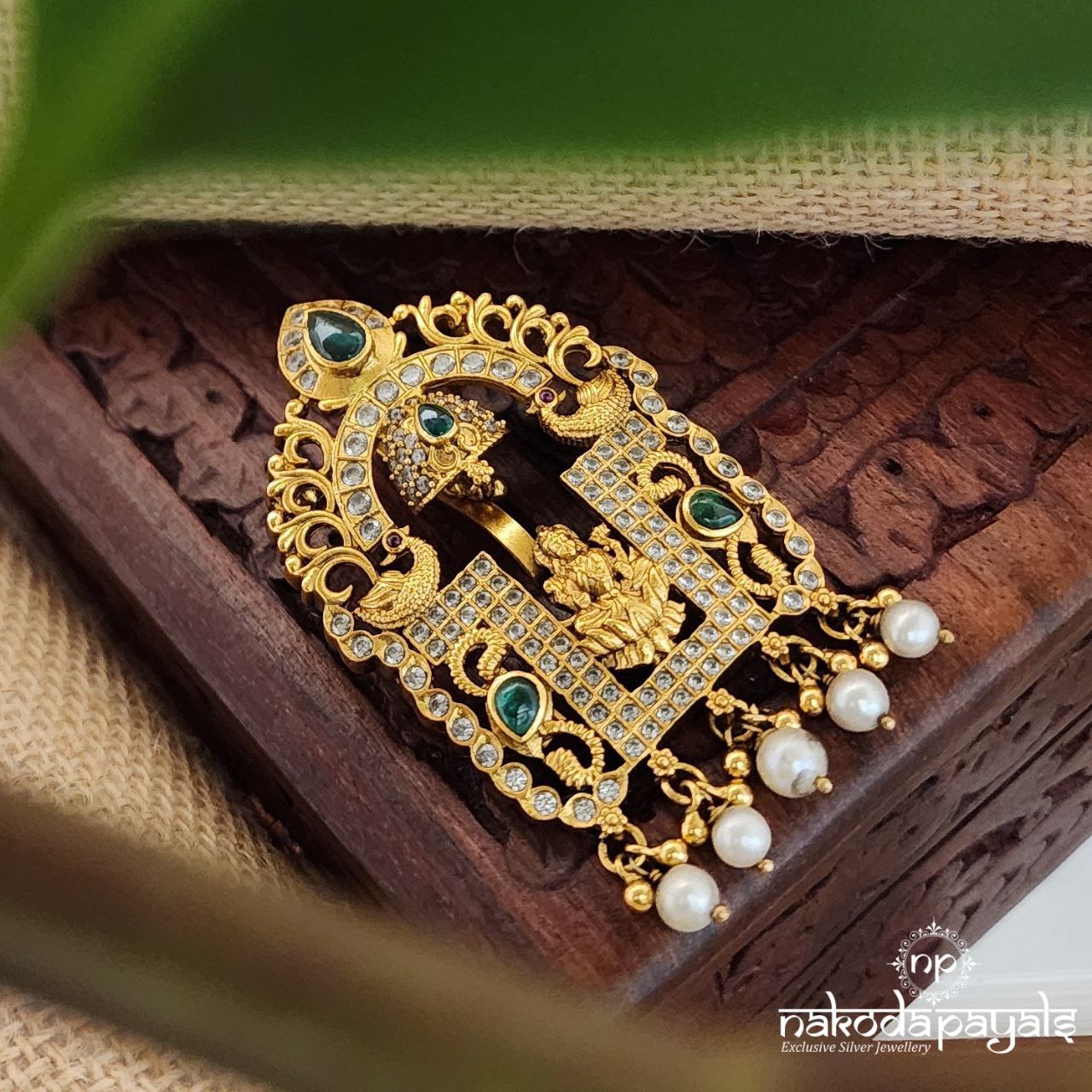 Maha Lakshmi Temple Pendant (Gp1803)