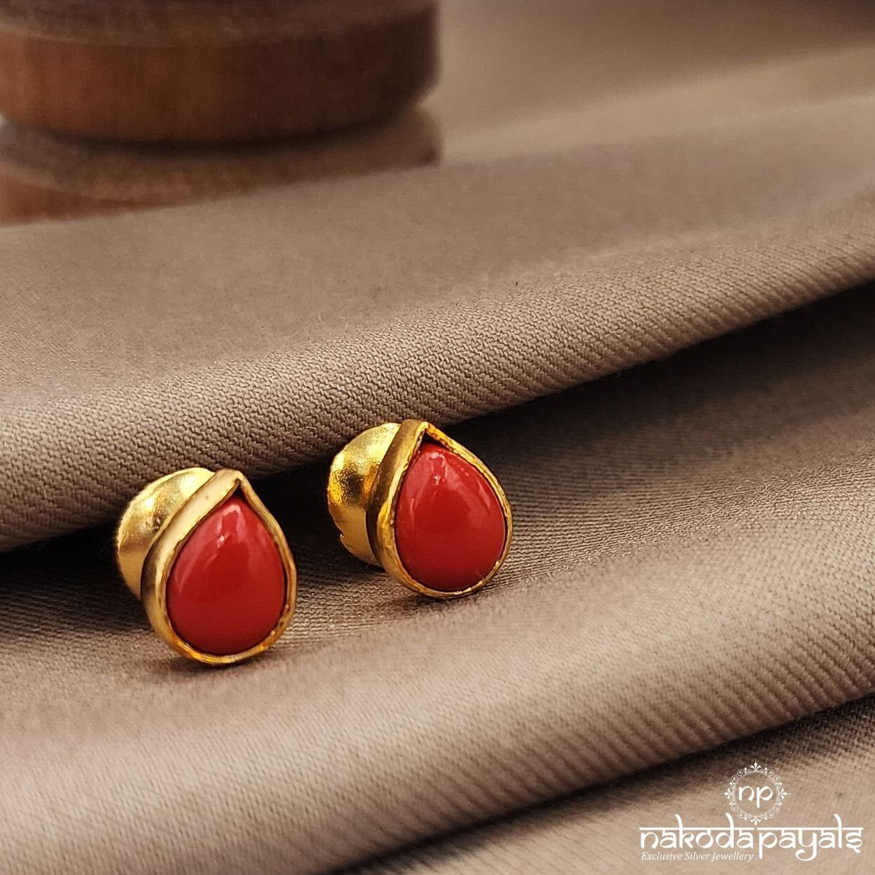 Elegant Pair Studs (Ge9826-32)