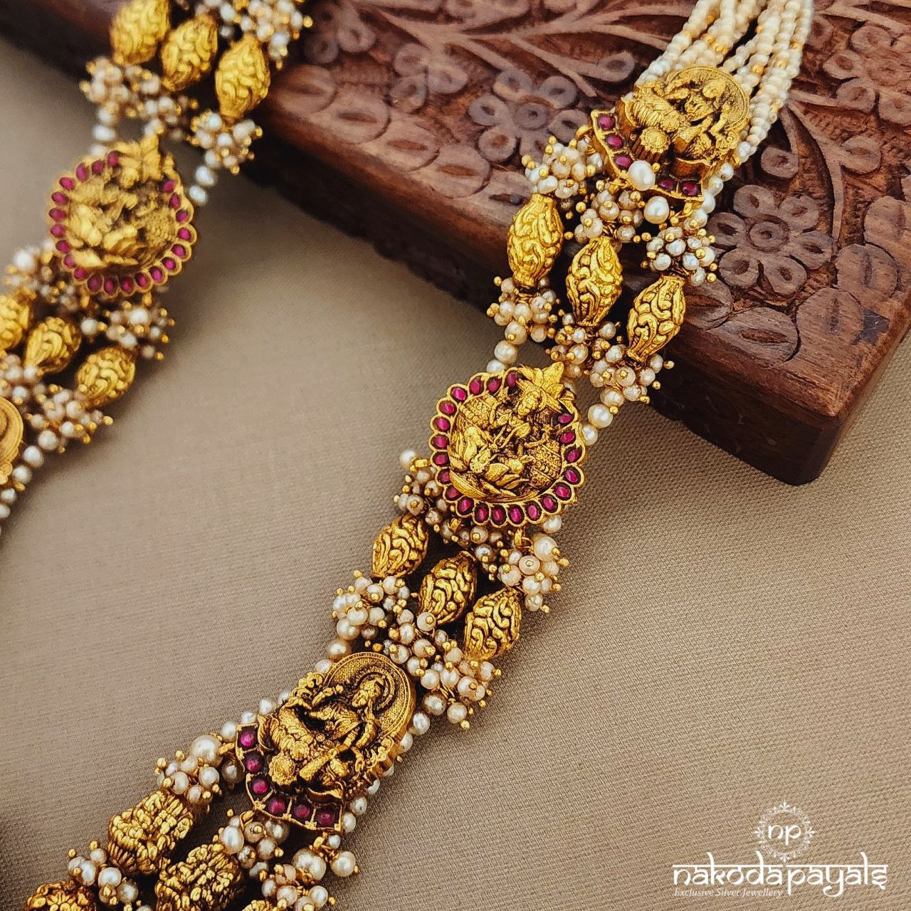 Maha Lakshmi Kundan Neckpiece (Gn9593)