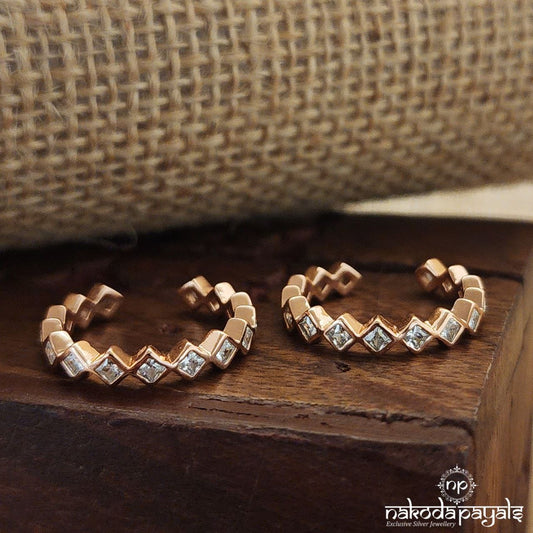 Squarish Rose Gold Toerings (T4467)
