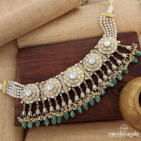 Elegant Green Drop Moissanite Neckpiece (Gn8838)