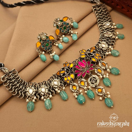 Kundan Lotus Neckpiece With Earrings (N11927)