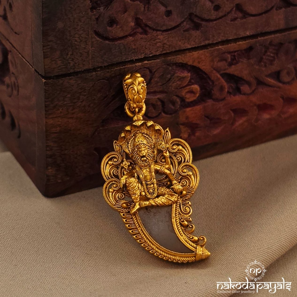 Narasimhan Puligoru Pendant (Gp2595)