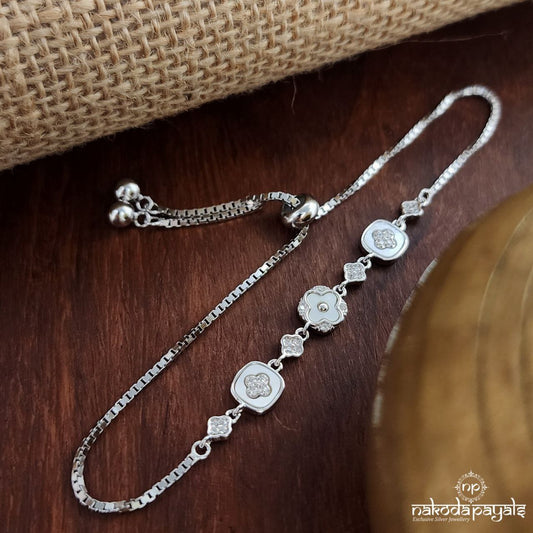 MOP White Bracelet (Br1662)