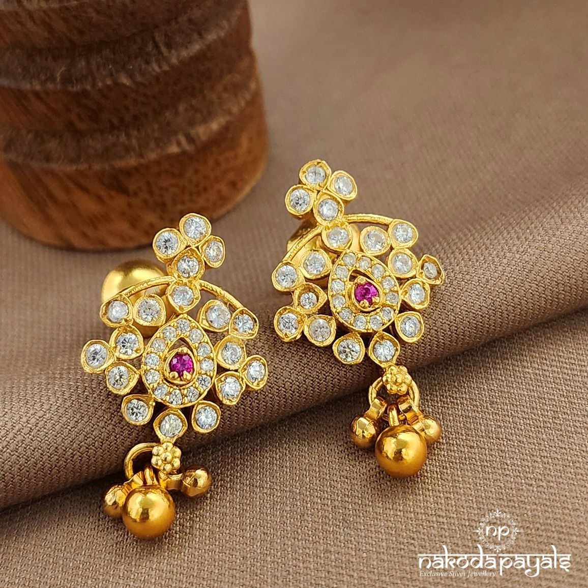 Shinney White Studs (Ge10092)