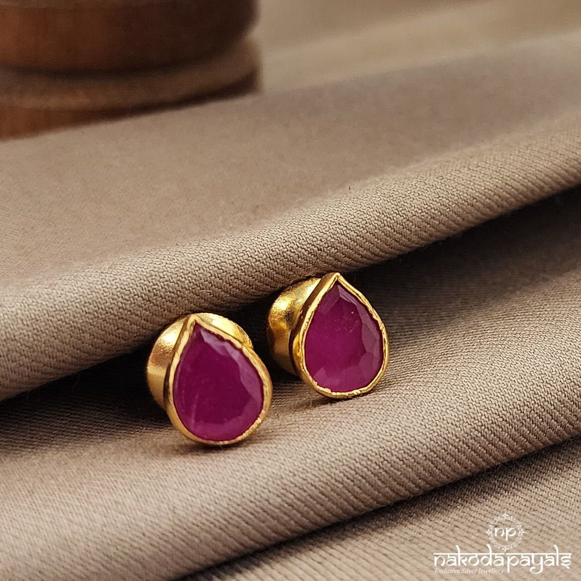 Elegant Pair Studs (Ge9826-32)