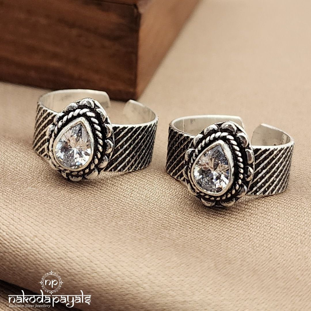 Drop White Toebands (T4613)