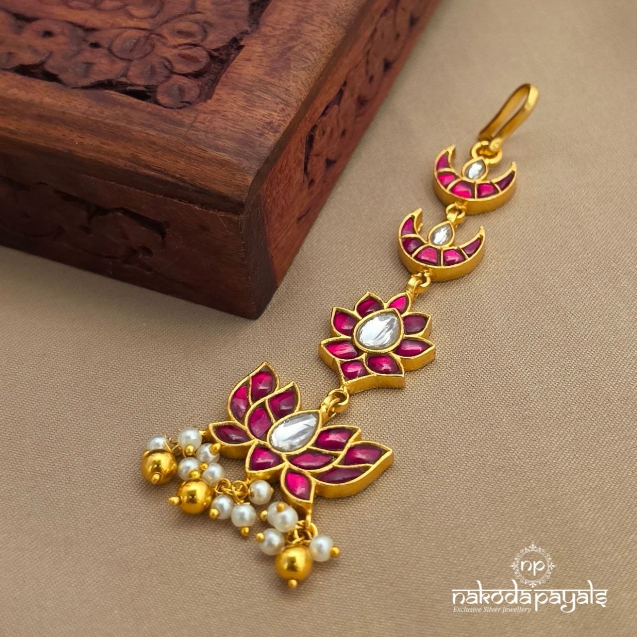 Lotus Kundan Pearl Maang Tika (Gm1226)