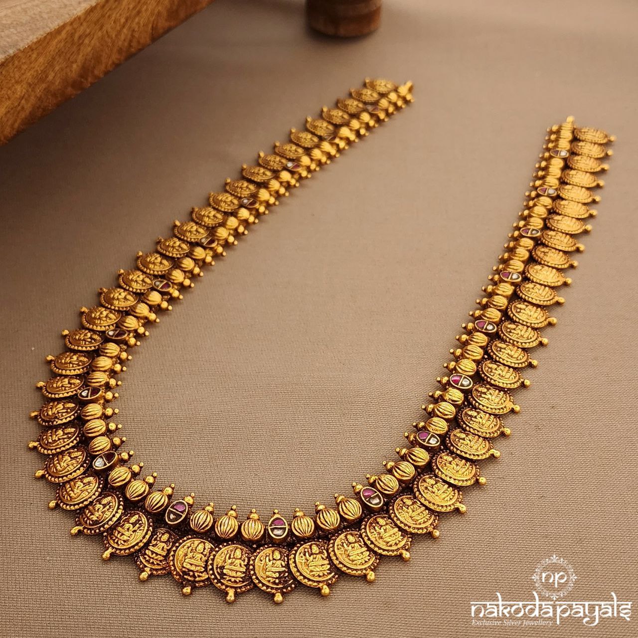 Kundan Lakshmi Coin Neckpiece (Gn9543)