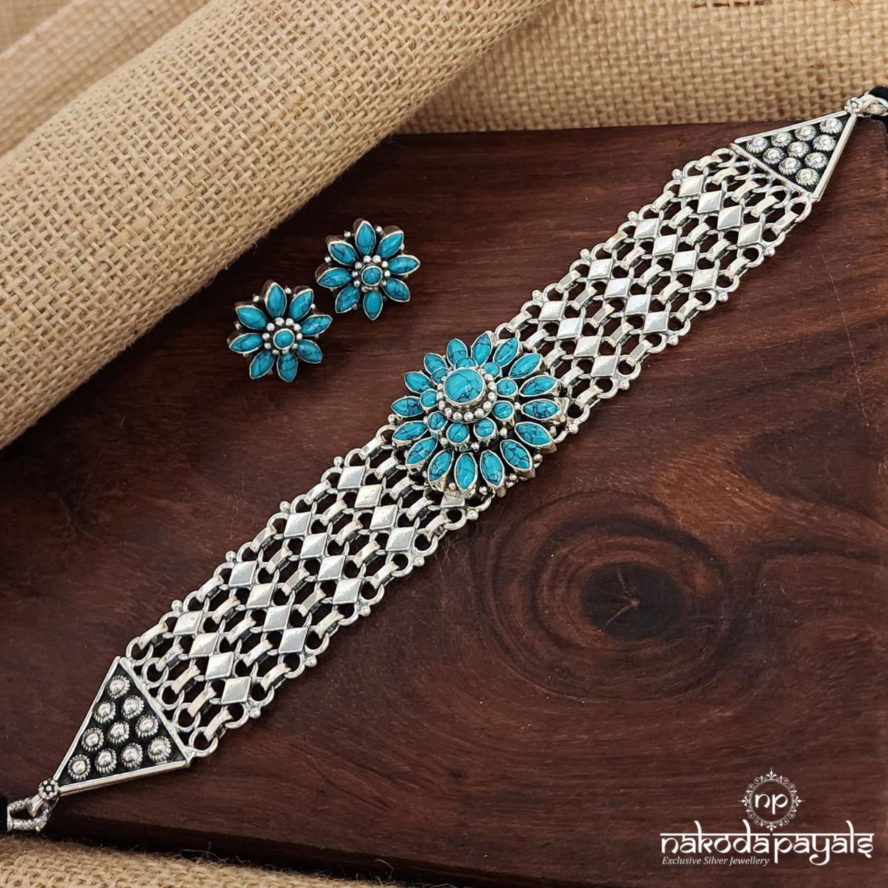 Turquoise Flower Neckpiece With Earrings (N10966)