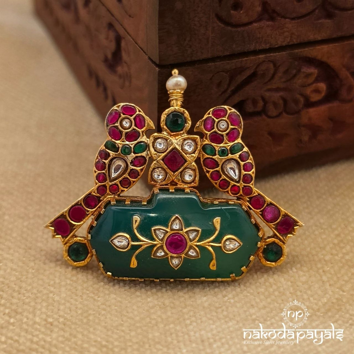 Stunning Kundan Pendant (Gp2646)