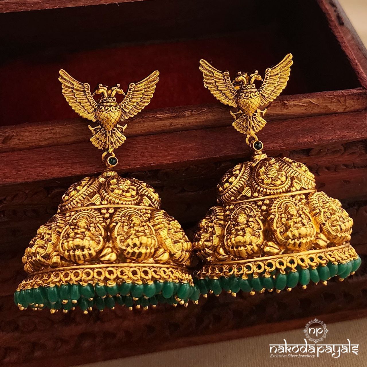 Gandaberunda Green Drop Big Jhumka (Ge10401)