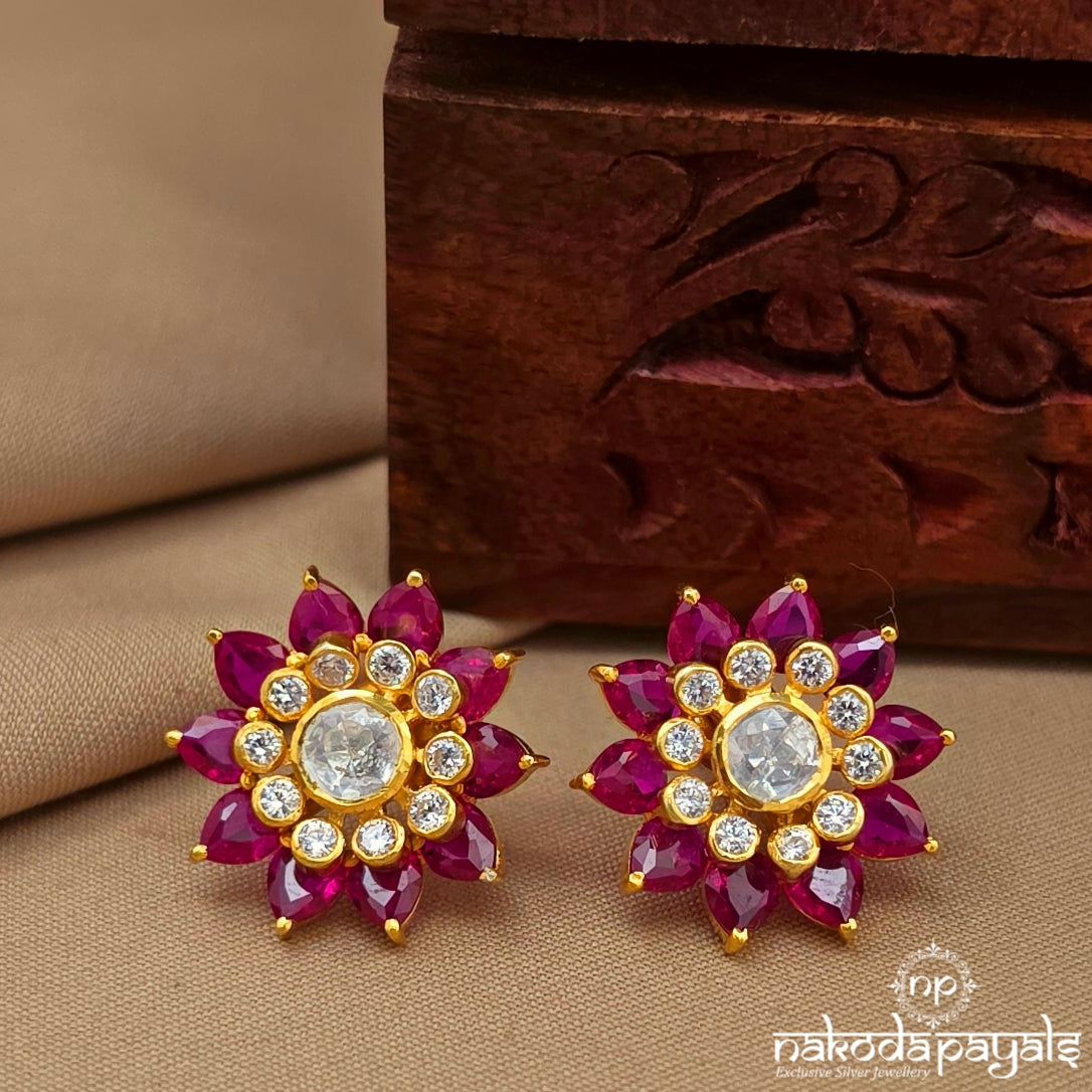 Reddish Adorable Studs (Ge10936)