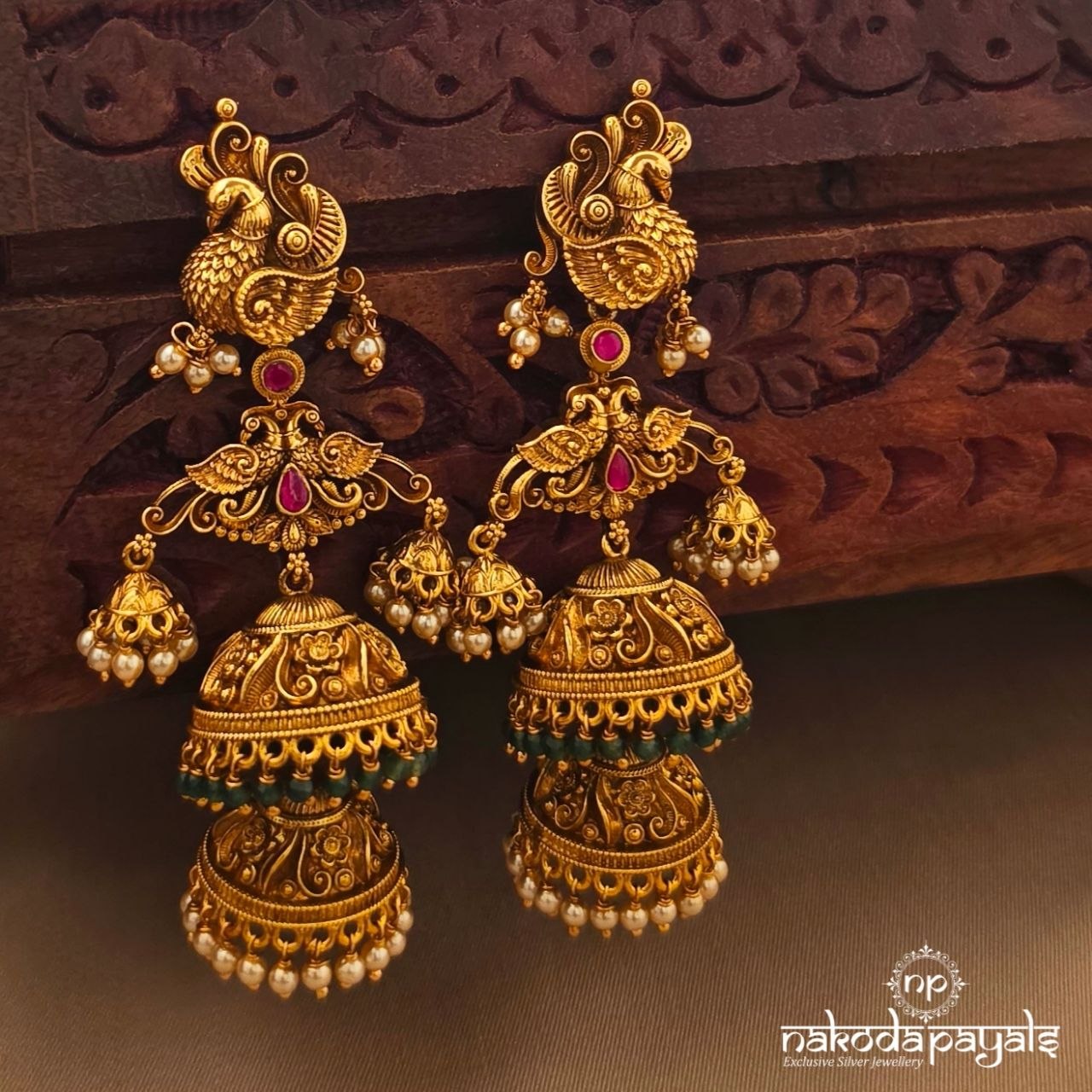 Pearly Peacock Jhumka (Ge11260)