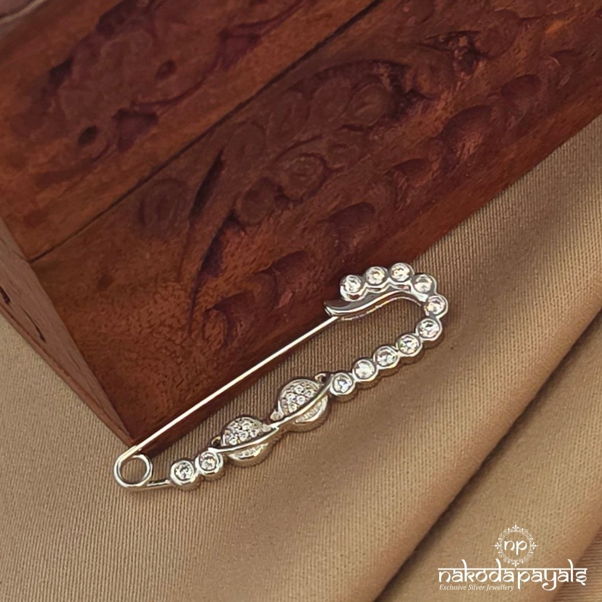CZ White Brooch (St4052)