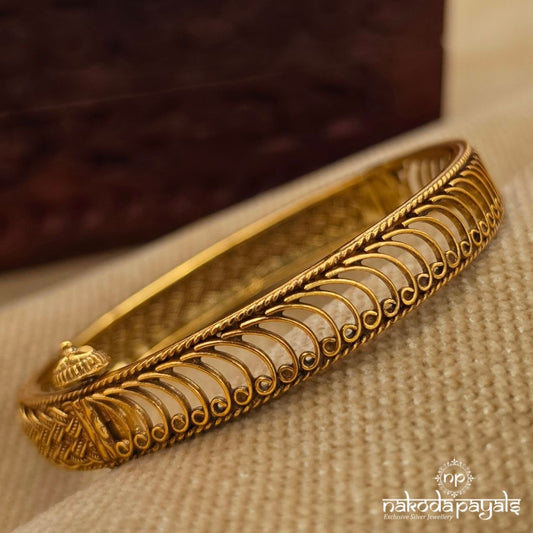 Braided Openable Screw Kada (Gk3361)